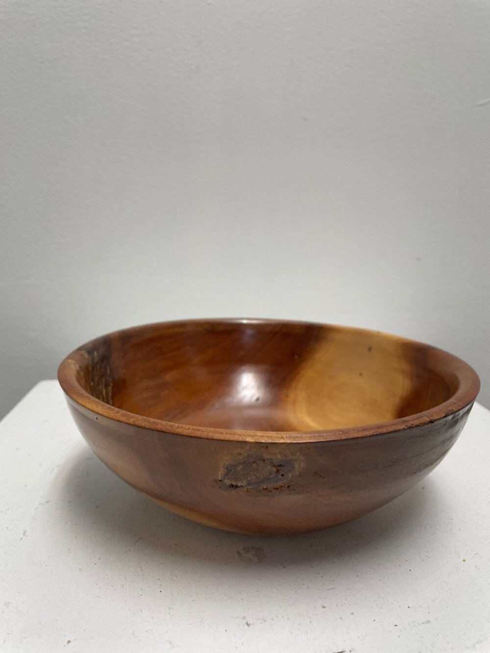 Elegant Hand-Turned Wooden Display Bowl-7 1/ 2" round -omg1824